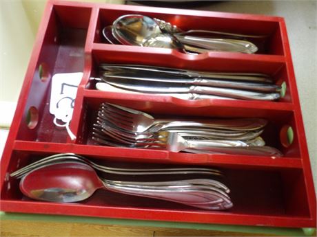 2 SILVERWARE ORGANIZERS W / SILVERWARE