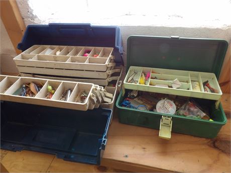 TACKLE BOXES ( 2 ) W / TACKLE