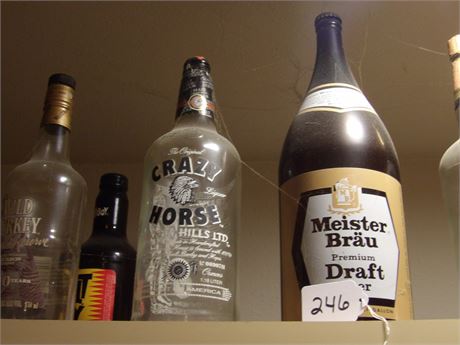 COLLECTOR BOTTLES - COORS - COORS LIGHT - ETC ( TOP SHELF )