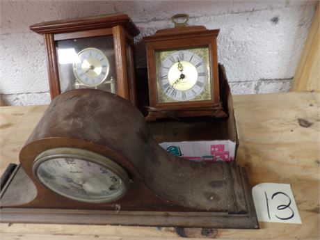 VINTAGE CLOCKS