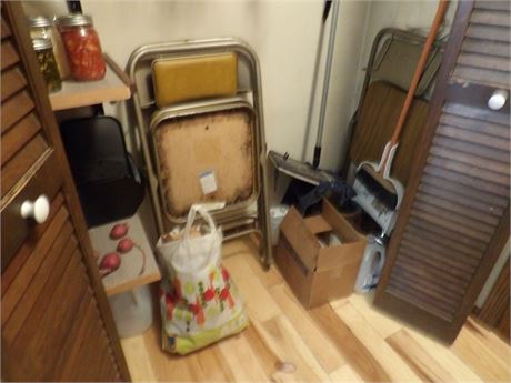 CLOSET CLEAN OUT - CANNED GOODS - CLEANING SUPPLIES - FOLDING CHAIRS