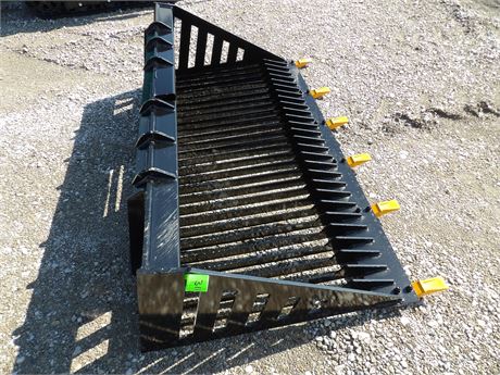 ROCK BUCKET UNIVERSAL SKID MOUNT