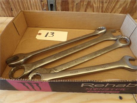 WRENCHES ( 4 TOTAL )