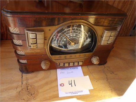 1941 ZENITH RADIO