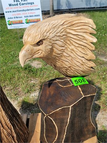 EAGLE HEAD CHAINSAW WOOD CARVING ( APPROX. 30" )