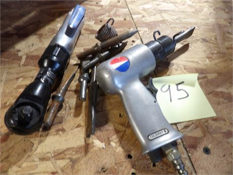 ASSORTMENT OF AIR TOOLS ( SOME BITS )