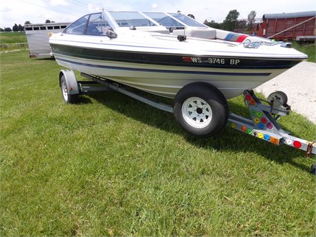 CAPRI BAYLINER SKI BOAT W / TRAILER-FORCE 125 MOTOR - SELLING DUE TO UPGRADE