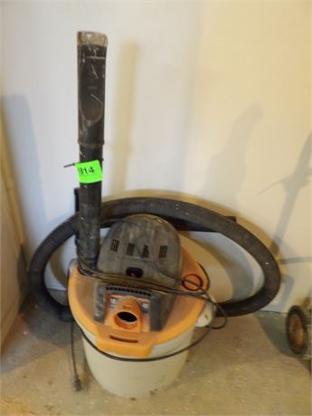 12 GALLON SHOP VAC