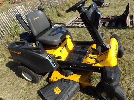 CUB CADET R2T SX ZERO TURN - RUNS - DRIVES -MOWS WHEN CAME IN