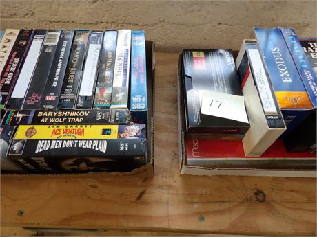 LARGE ASSORTMENT VHS MOVIES