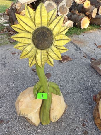 SUNFLOWER CHAINSAW WOOD CARVING
