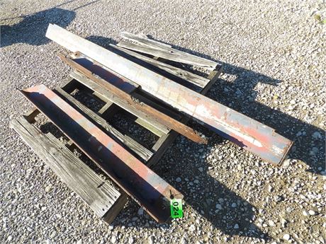 HEAVY ANGLE IRON